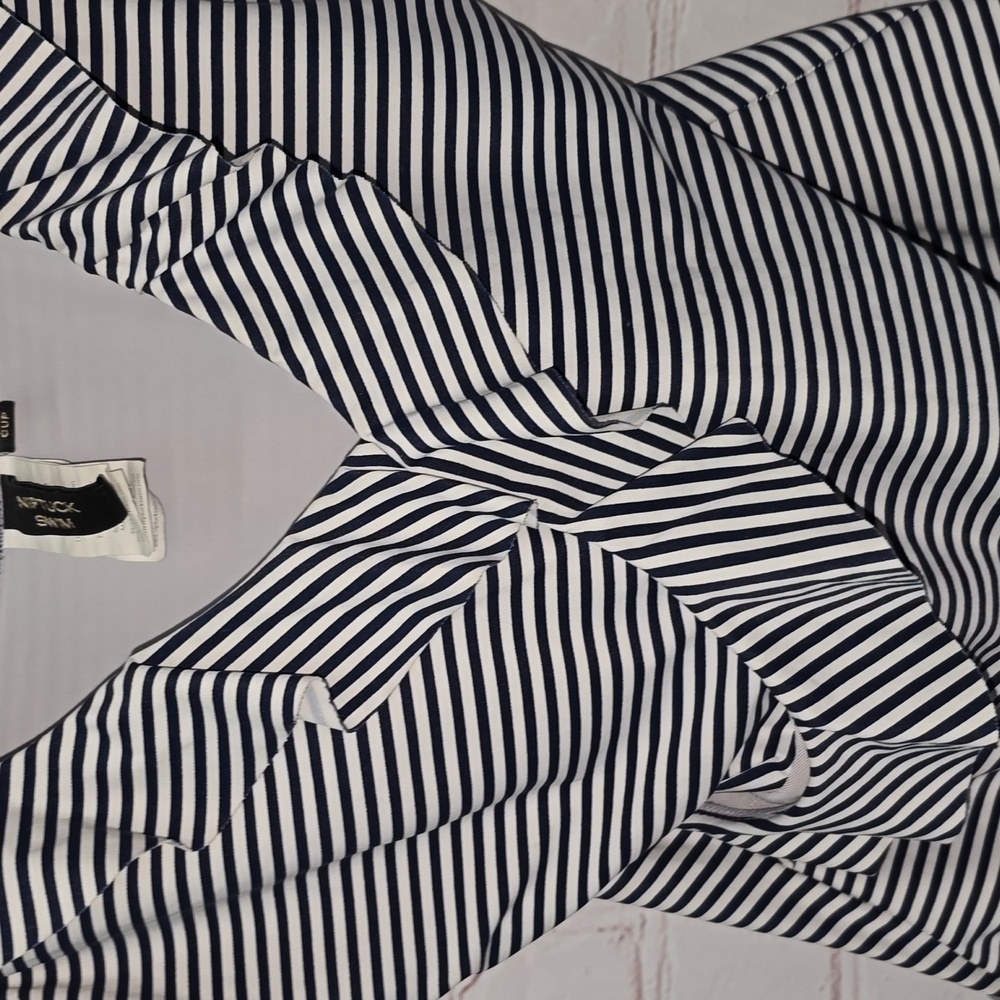 Nip Tuck Nautical Navy White Striped One Piece Swimsuit Womens Size 8 - Picture 4 of 12
